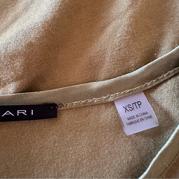 NWOT Tahari Moss Green Fitted Cap Sleeve Jersey Knit T-Shirt Size XS - Picture 10 of 13